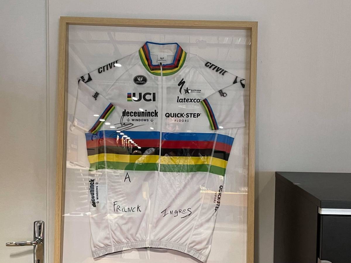 Parquet pose collée à Tarnos 40220 (Pays basque)